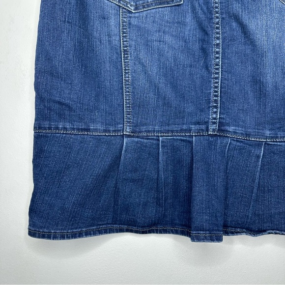 Pilcro and the Letterpress Anthropologie Ruffle Back Denim Skirt Size 32 - Picture 4 of 7